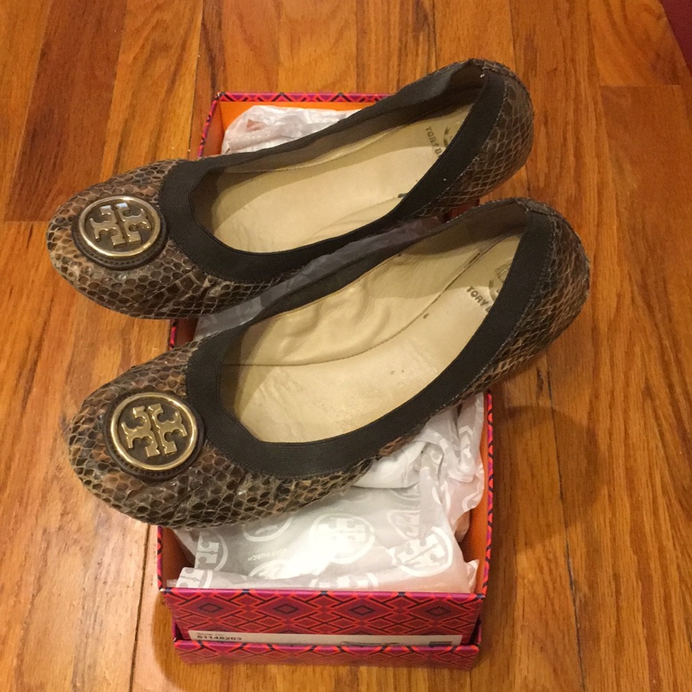 Tory Burch Caroline flat